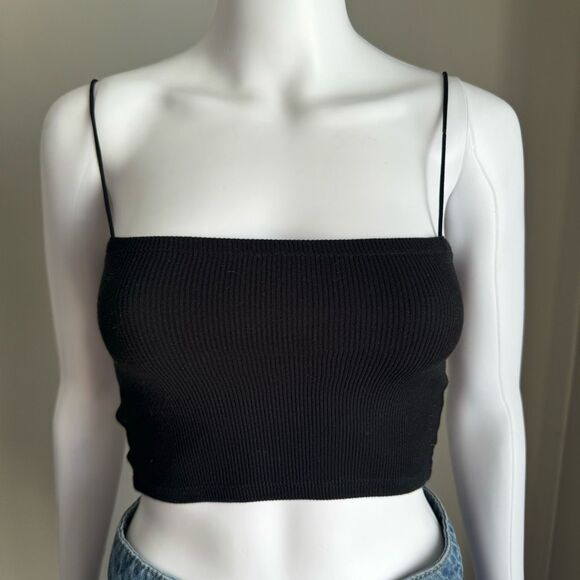 Zara Black Spaghetti Strap Crop Top - Picture 2 of 4